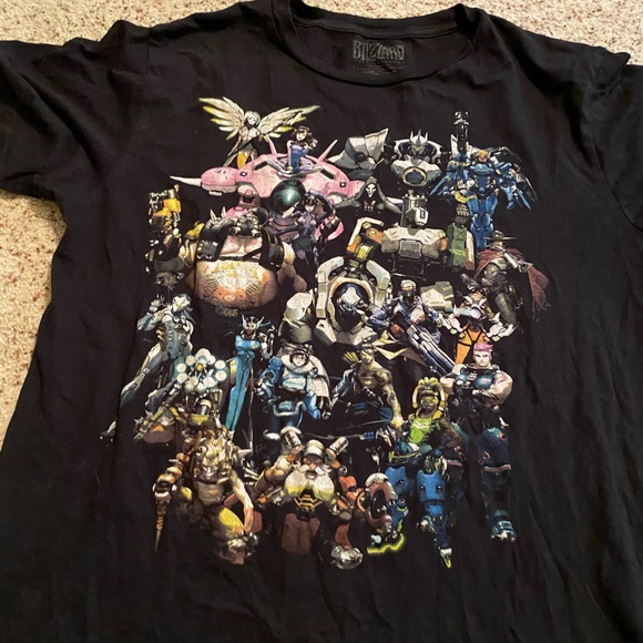 Overwatch video game graphic tee shirt size small - Picture 2 of 4